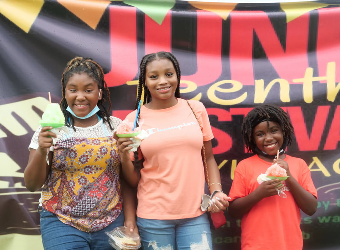 Teen leadership workshops helping students build teamwork, communication, and decision-making skills